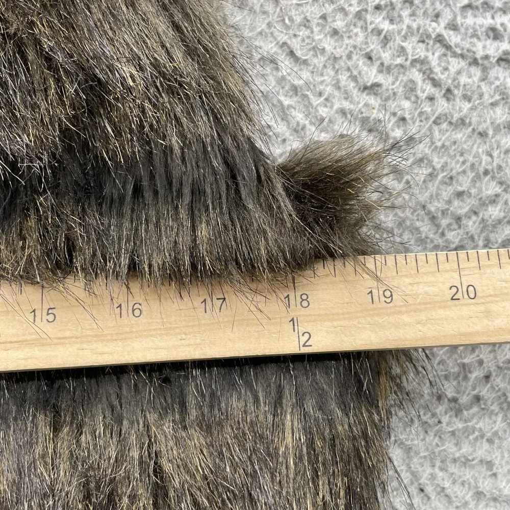 Michael Kors Faux Raccoon Fur Vest Women's‎ Medium Outdoor Winter Cabin Y2k 90's